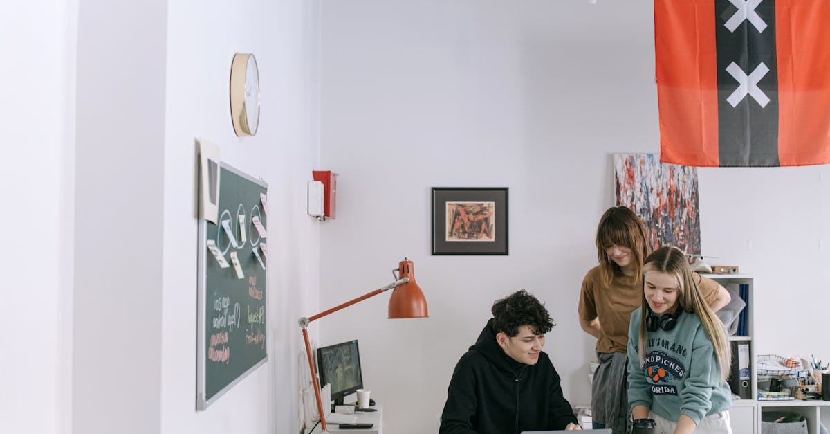 三五财富卡实名账号:专业代理注册怎样收费的